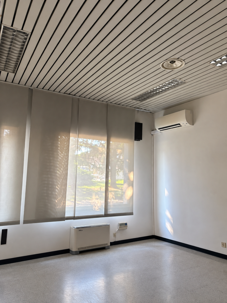 Entire building with two apartments and 190 m² of commercial space for sale - foto 3